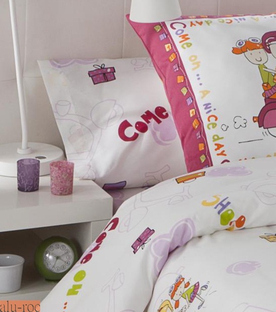 Textiles para cama infantil cálidos y ligeros para el invierno