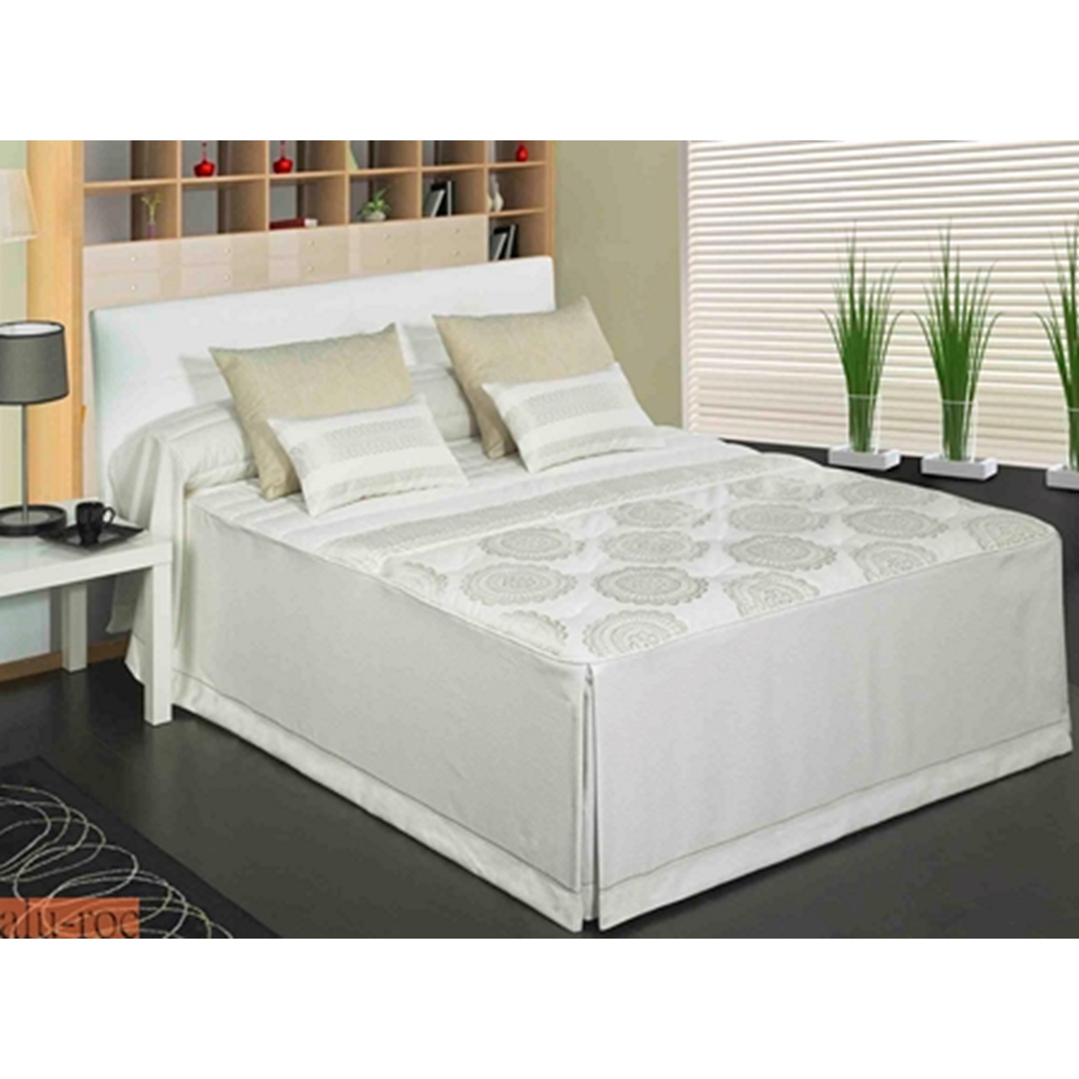 Colcha Edredón Rose para invierno en todas las medidas de cama, y en dos colores Decoración textil para ropa cama en tonos dorados y plateados