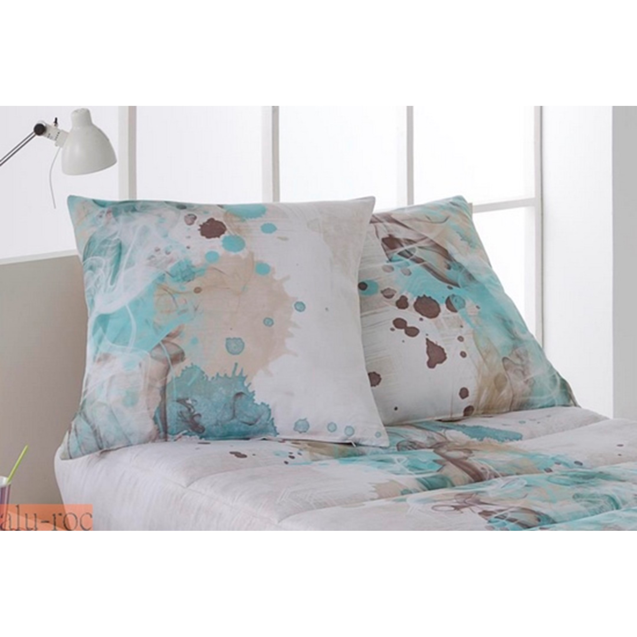 Decora tu Cama con Tejidos de Colores