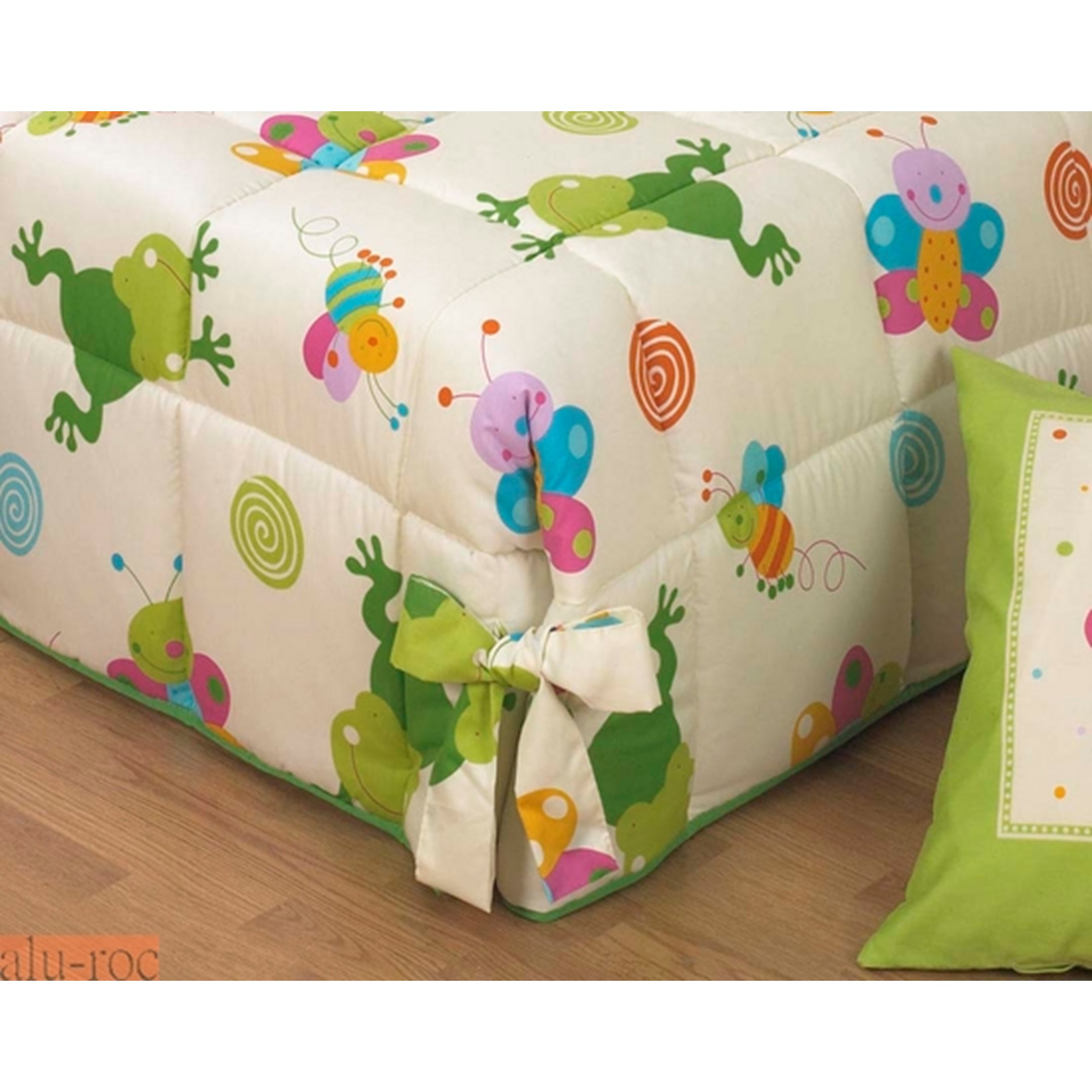 Decoración textil infantil para dormitorios.